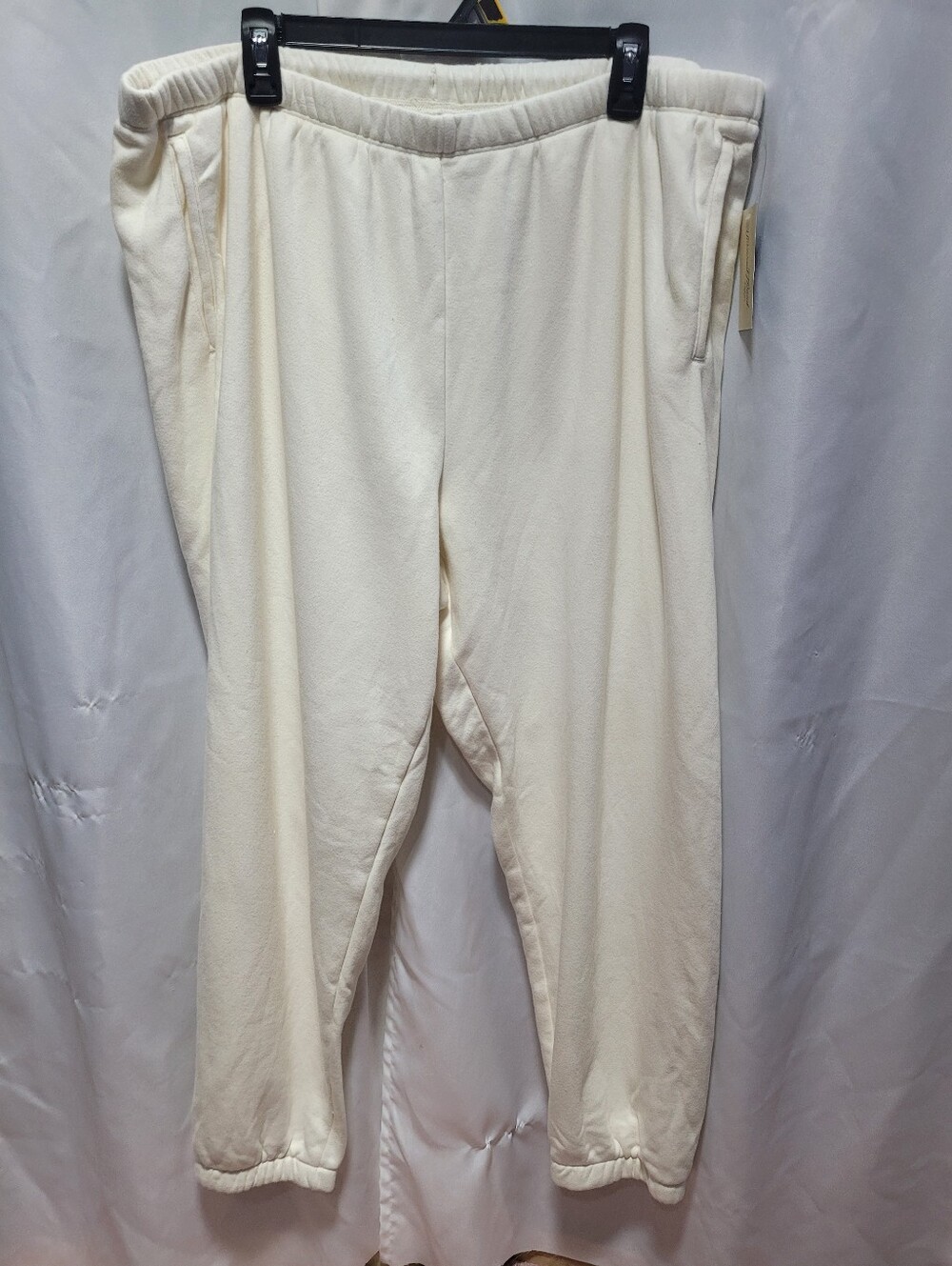 Universal Thread Cream Womens Jogger Sweatpants